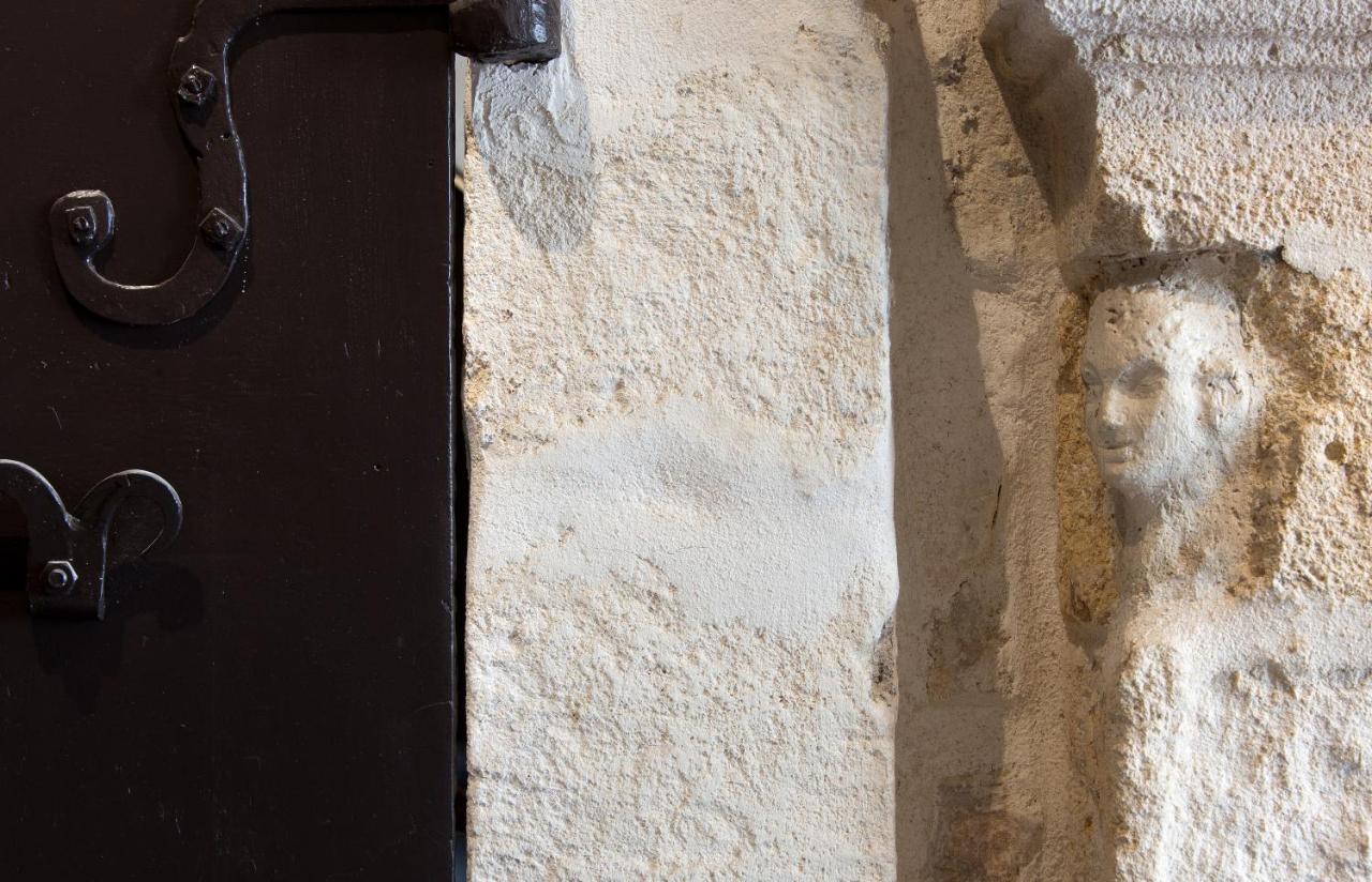 Boutique Hotel Des Remparts & Spa Aigues-Mortes Exteriör bild