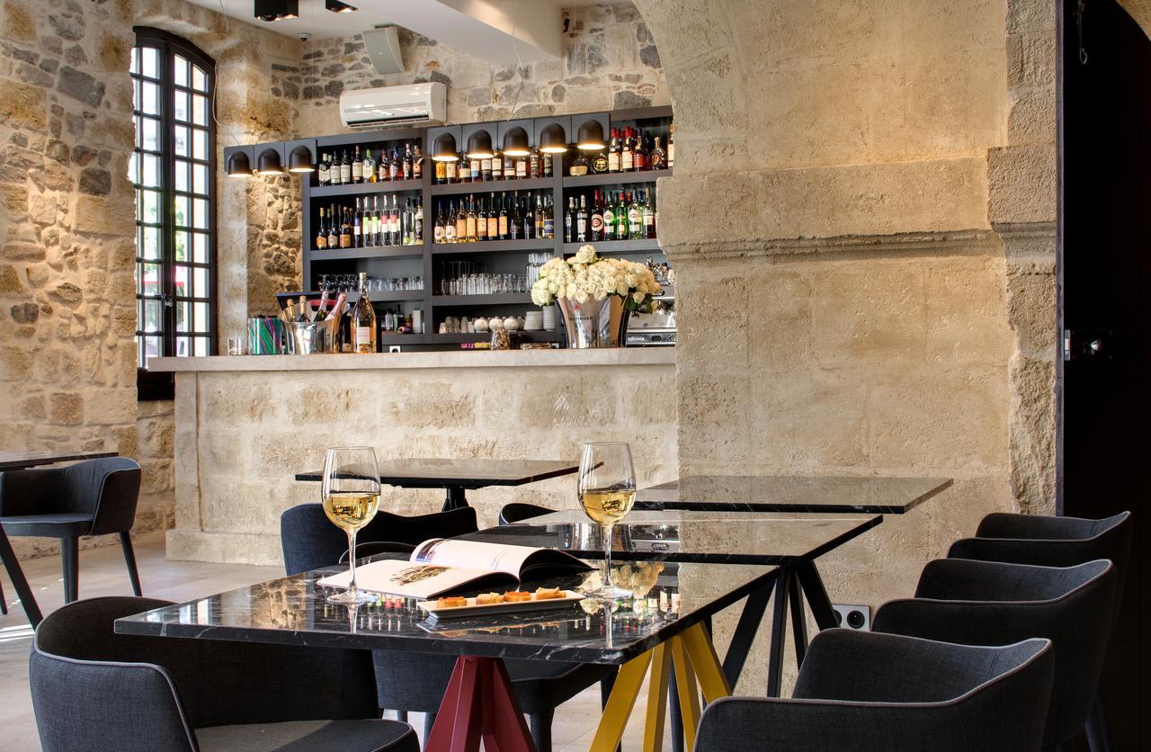Boutique Hotel Des Remparts & Spa Aigues-Mortes Exteriör bild